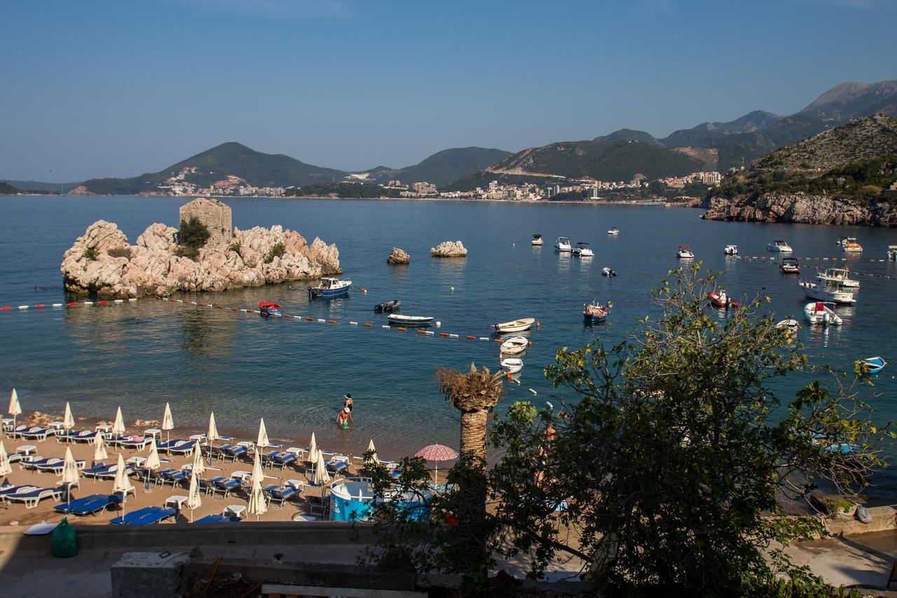 Mima Apartments Sveti Stefan Dış mekan fotoğraf