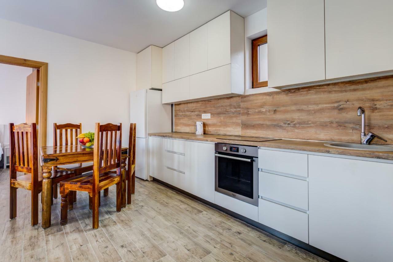 Mima Apartments Sveti Stefan Dış mekan fotoğraf