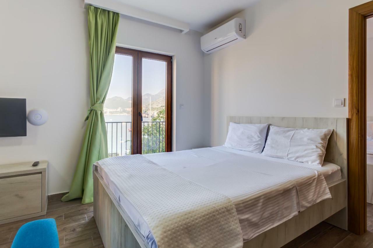 Mima Apartments Sveti Stefan Dış mekan fotoğraf